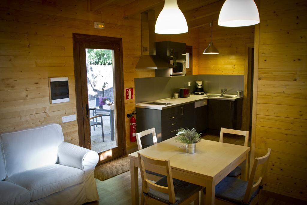 Apartamentos El Bosquet Sant Cugat del Vallès Camera foto